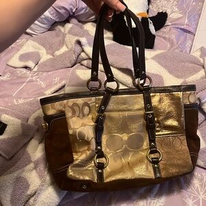Great condition like new vintage coach